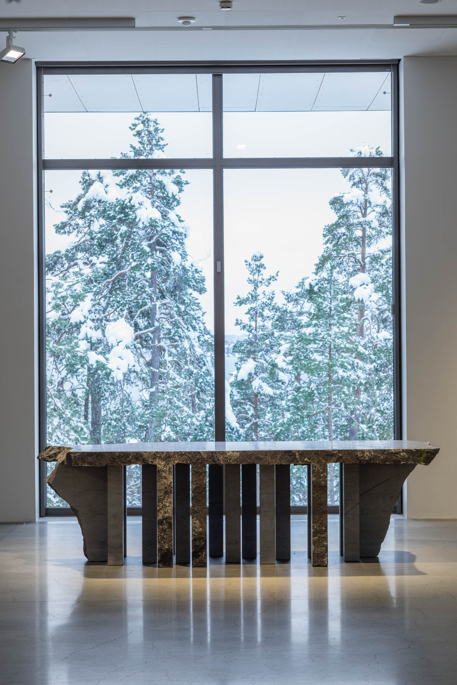 Lex Pott Table Bespoke Stone tables | Lex Pott